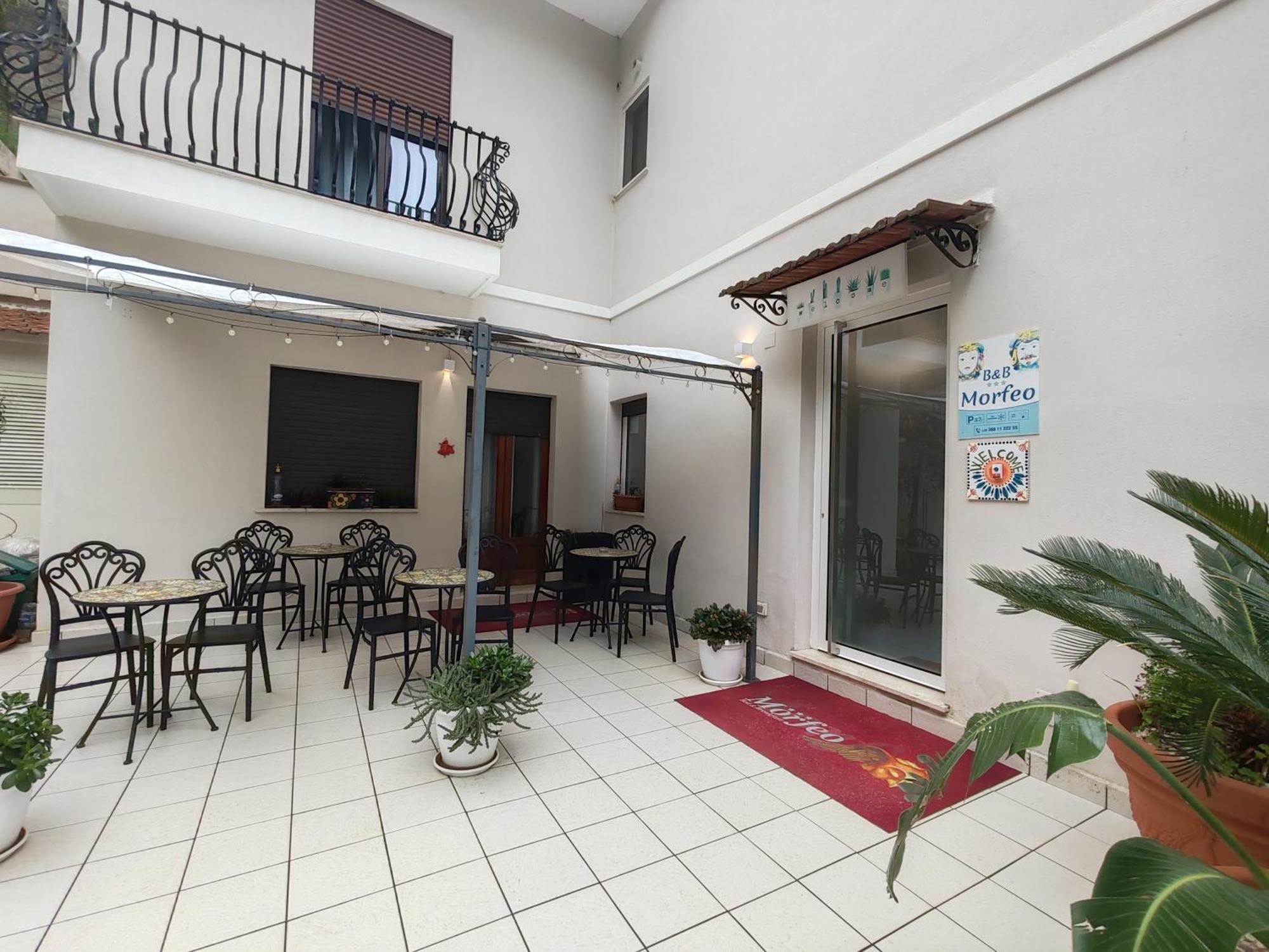 Morfeo B&B Таормина Экстерьер фото